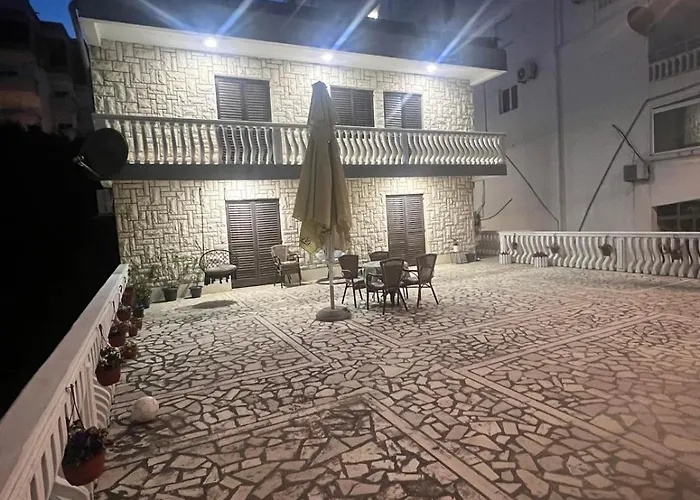 D&D Apartments